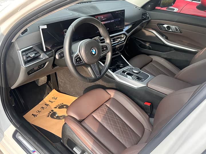 Фото 3 - BMW 3 Series