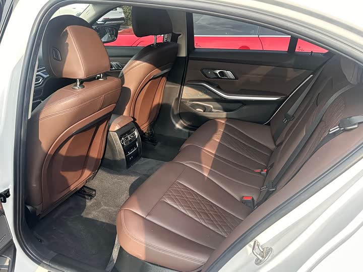 Фото 6 - BMW 3 Series