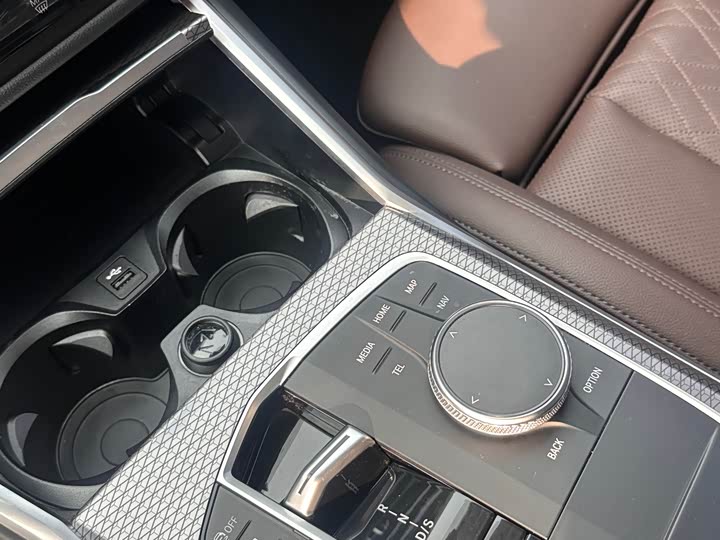 Фото 7 - BMW 3 Series