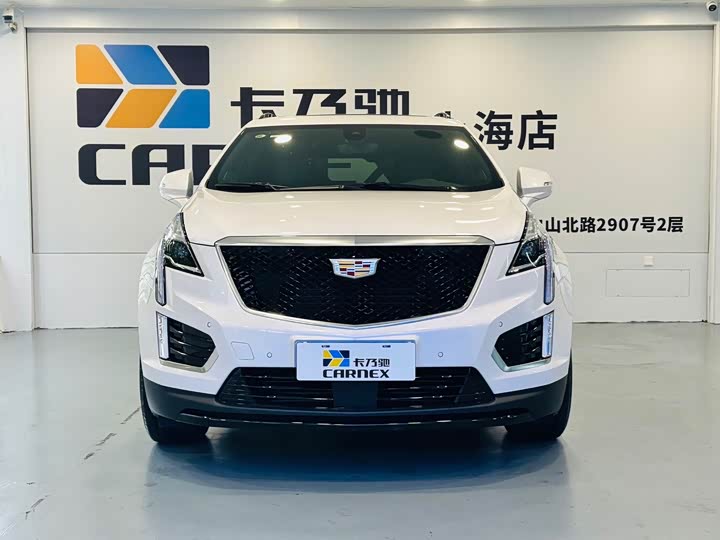 Фото 3 - Cadillac XT5
