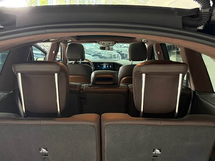 Фото 13 - Mercedes-Benz GLS-Class