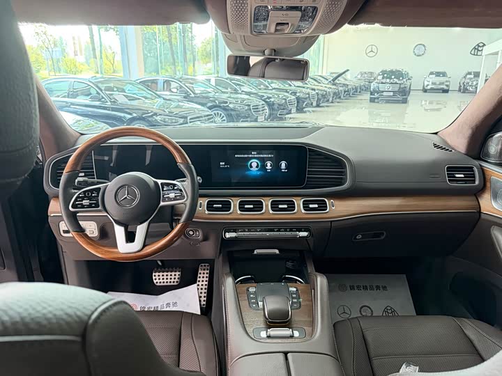 Фото 15 - Mercedes-Benz GLS-Class