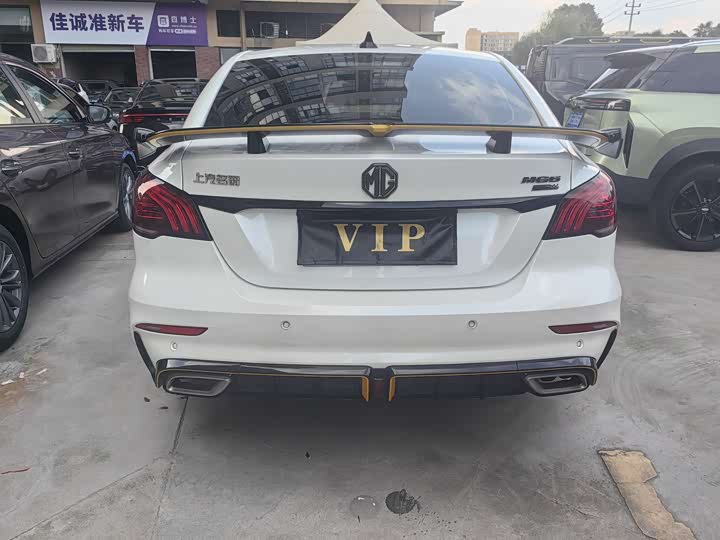 Фото 13 - MG Motor 6