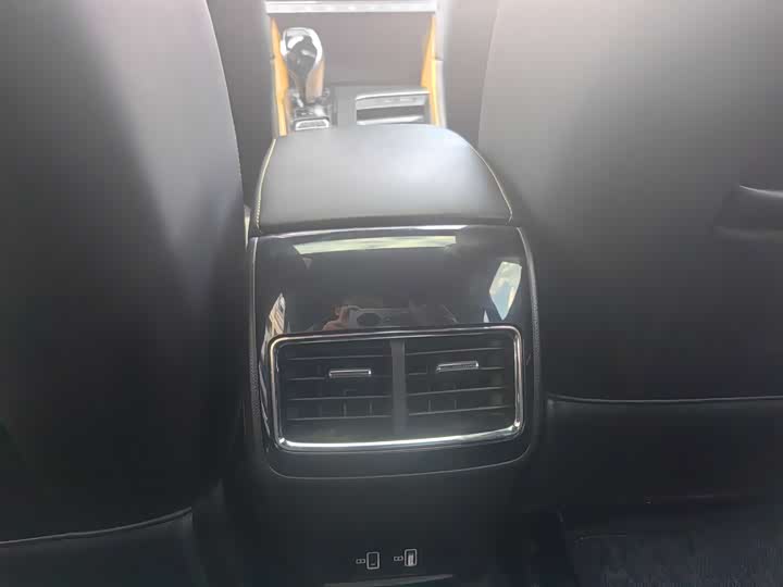 Фото 8 - MG Motor 6