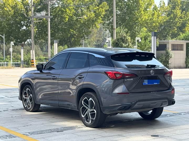 Фото 4 - MG Motor One