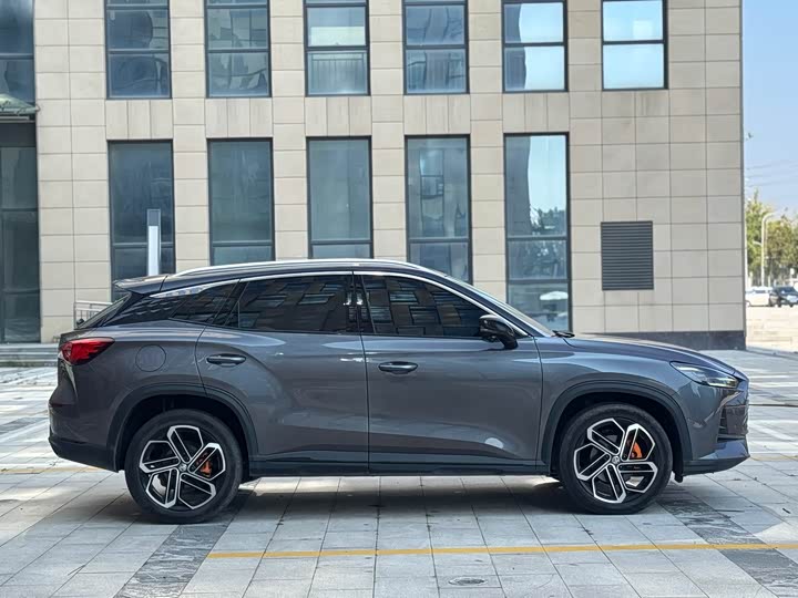 Фото 7 - MG Motor One