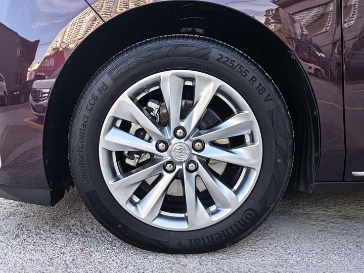 Фото 29 - Buick GL8 ES