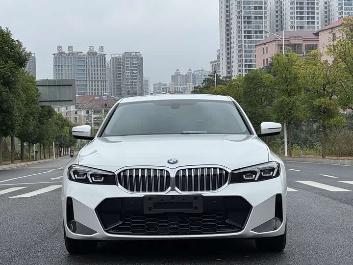 Фото 2 - BMW 3 Series
