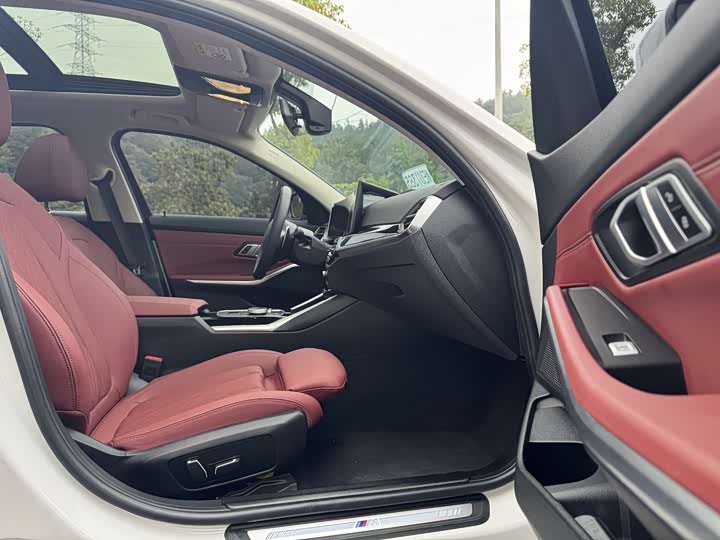 Фото 8 - BMW 3 Series