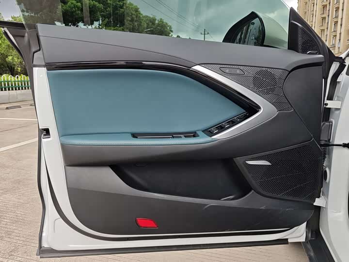 Фото 13 - MG Motor 7