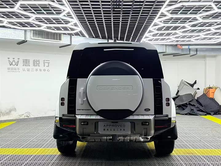 Фото 5 - Land Rover Defender