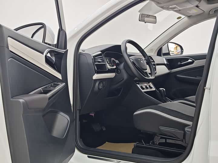 Фото 14 - Jetta VS7