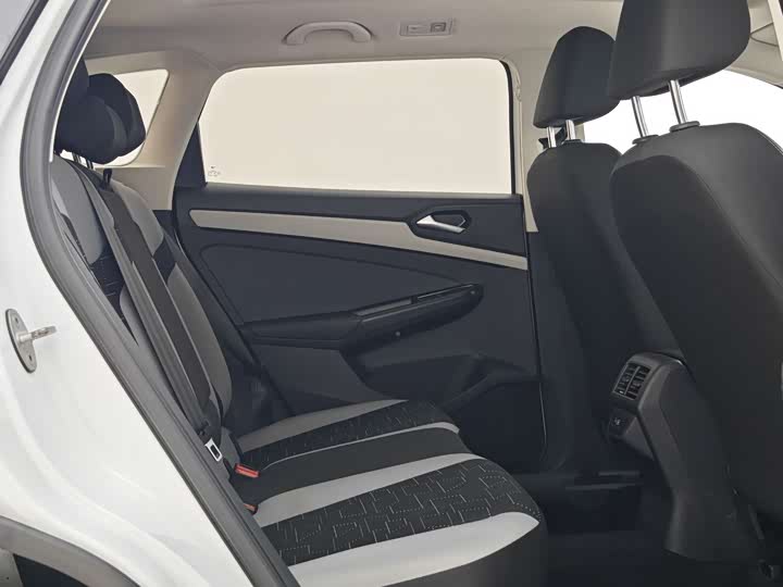 Фото 21 - Jetta VS7