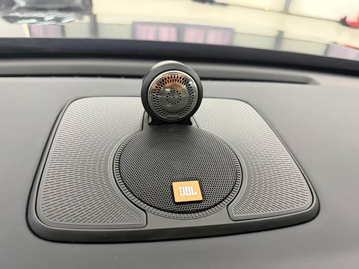 Фото 9 - LiXiang L9