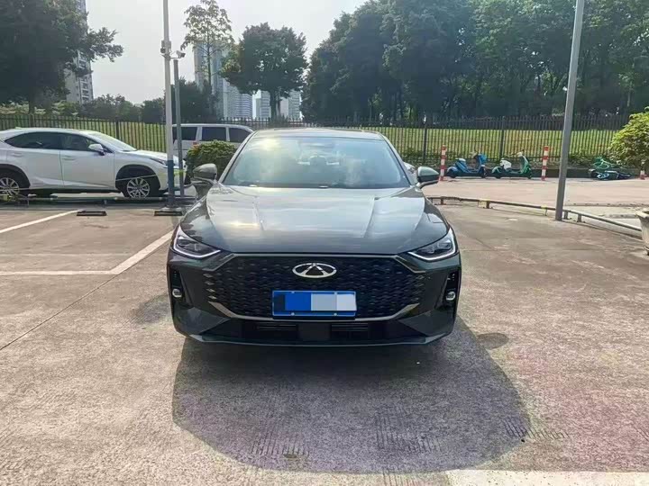 Фото 2 - Chery Arrizo 8 Pro