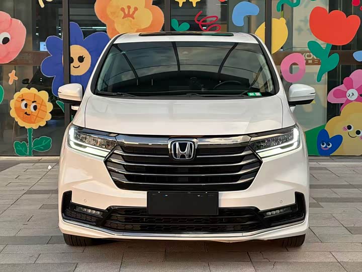 Фото 2 - Honda Odyssey