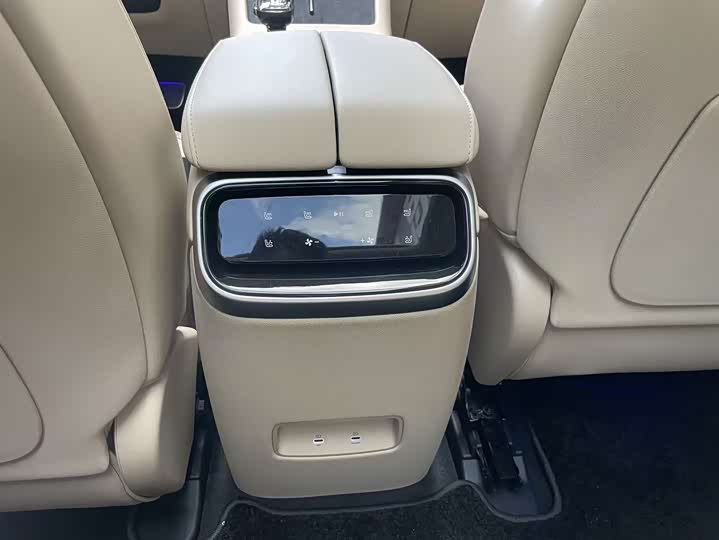 Фото 18 - Aito M7