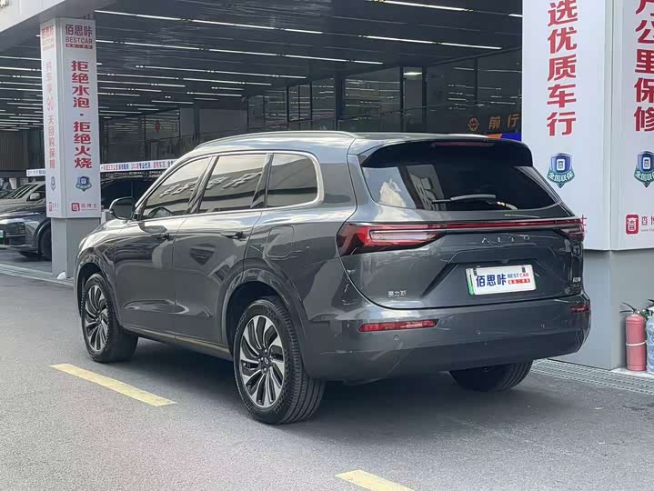 Фото 5 - Aito M7