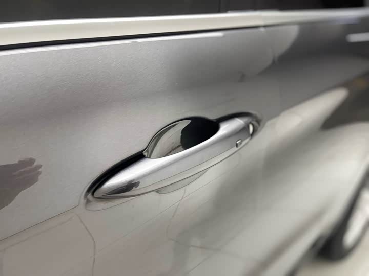 Фото 32 - Alfa Romeo Stelvio