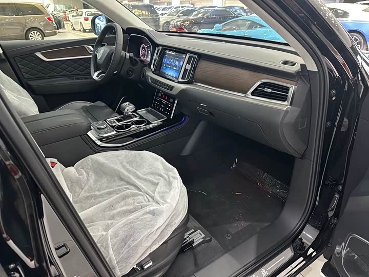 Фото 9 - Hongqi HS7