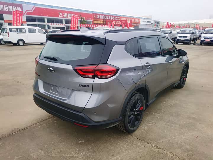 Фото 4 - Chevrolet Orlando