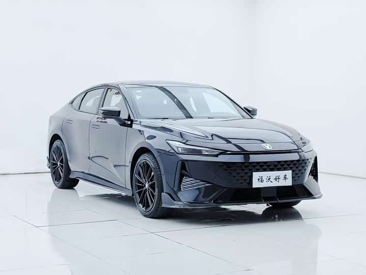 Фото 3 - Changan UNI-V