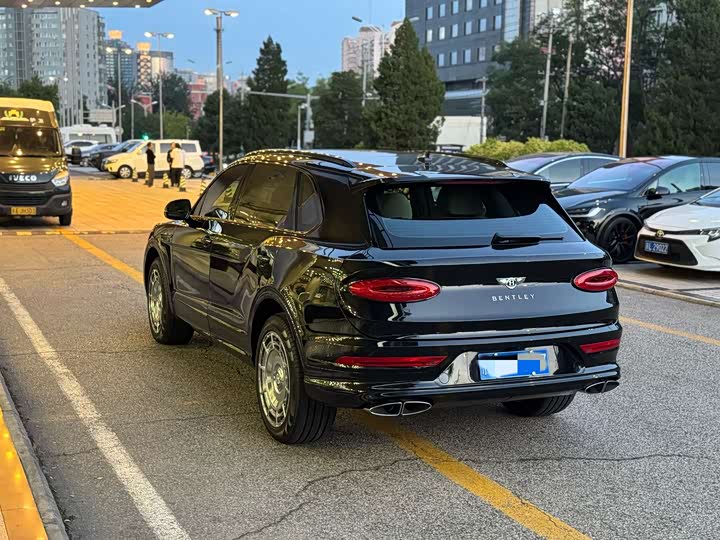 Фото 6 - Bentley Bentayga