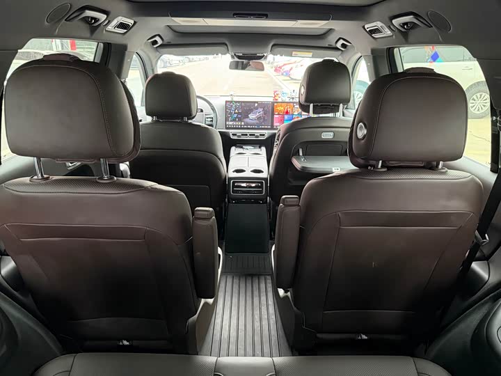 Фото 6 - LiXiang L9