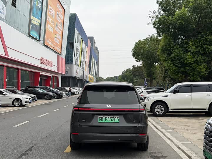 Фото 7 - LiXiang L9