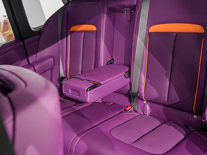 Фото 18 - Rolls-Royce Cullinan