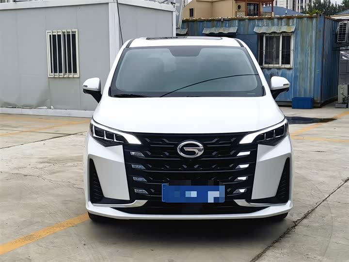 Фото 2 - GAC Trumpchi M6