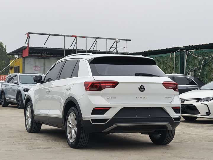 Фото 7 - Volkswagen T-Roc