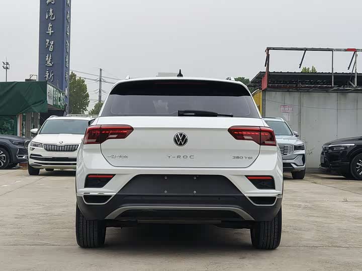 Фото 8 - Volkswagen T-Roc