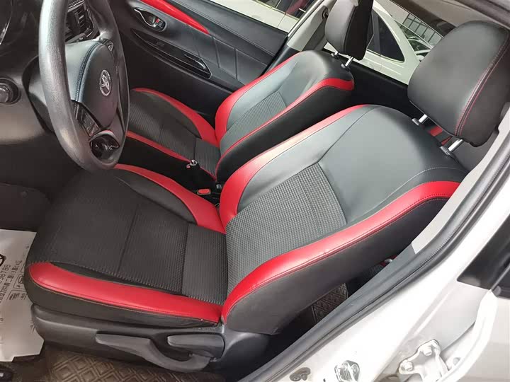 Фото 8 - Toyota Vios