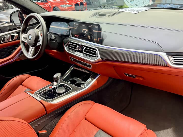 Фото 11 - BMW X5 M