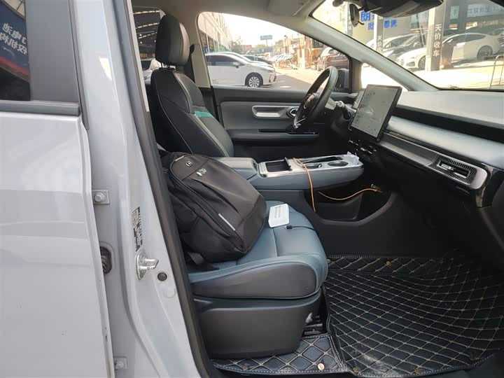 Фото 11 - GAC Aion Y