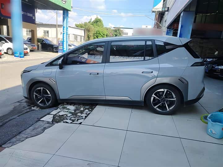 Фото 6 - GAC Aion Y