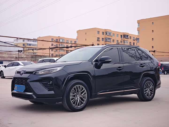 Фото 1 - Toyota Wildlander