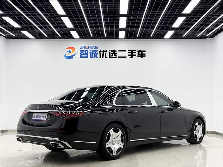 Фото 29 - Mercedes-Benz Maybach S-Class