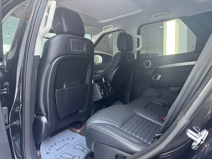 Фото 10 - Land Rover Discovery