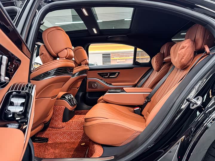 Фото 8 - Mercedes-Benz S-Class