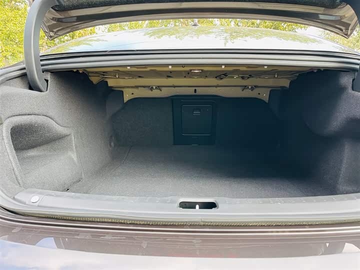 Фото 17 - Volvo S90