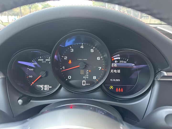 Фото 4 - Porsche Macan