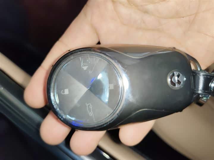 Фото 12 - Nio ES6