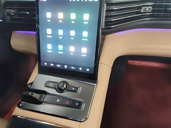 Фото 16 - Nio ES6