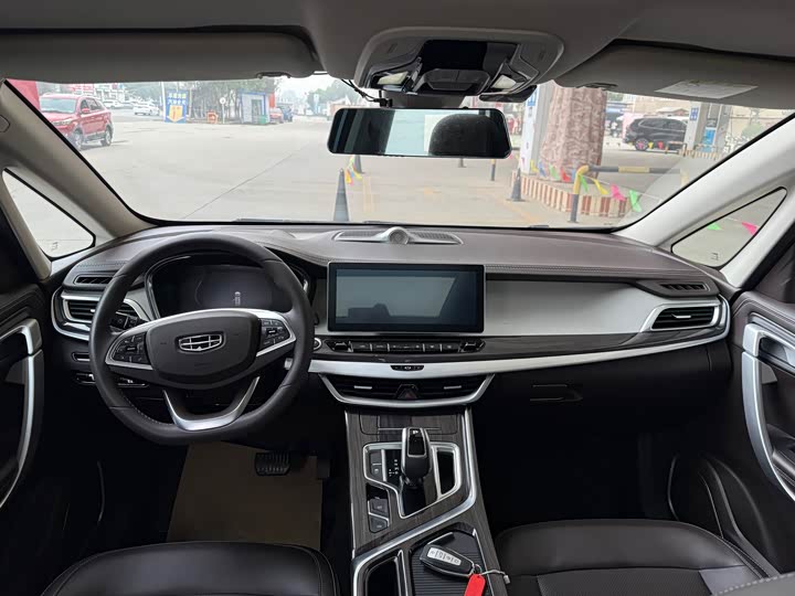 Фото 15 - Geely Jiaji