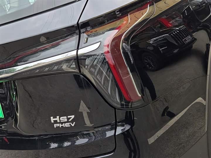 Фото 2 - Hongqi HS7 Hybrid