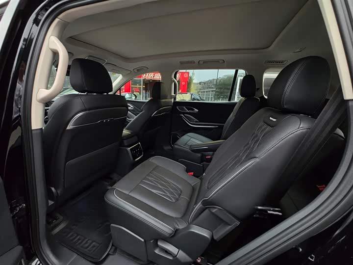 Фото 29 - Hongqi HS7 Hybrid