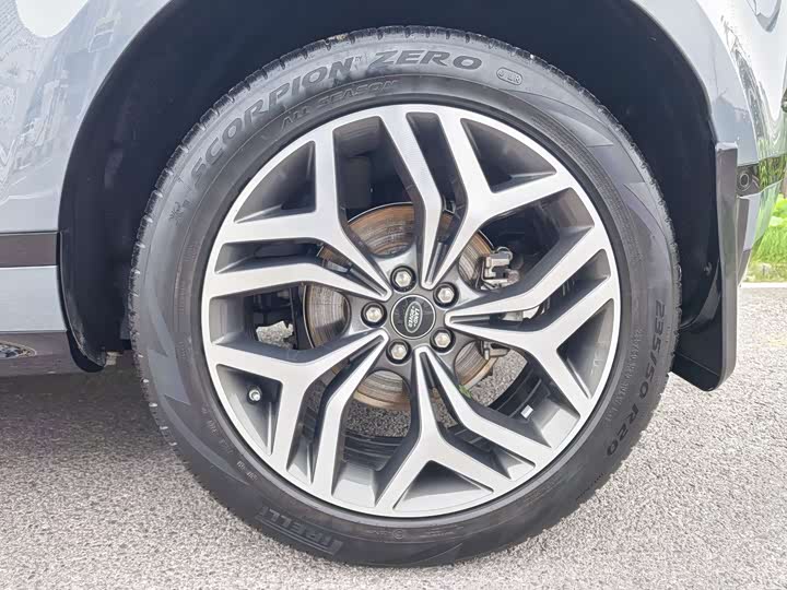 Фото 16 - Land Rover Range Rover Evoque L