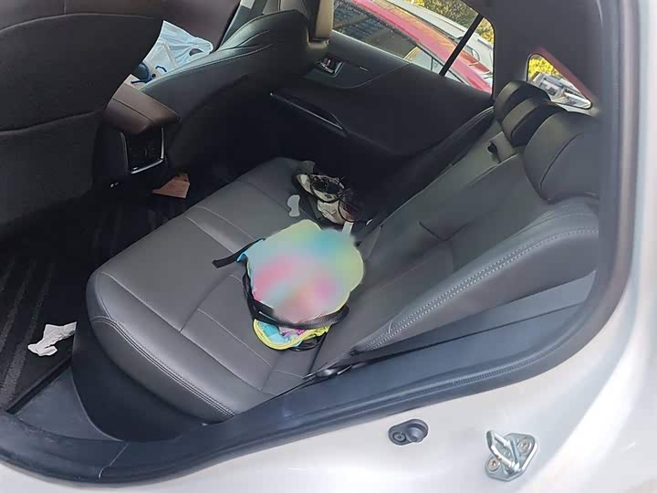 Фото 15 - Toyota Harrier